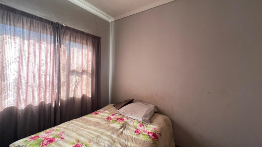 3 Bedroom Property for Sale in Kutlwanong Northern Cape